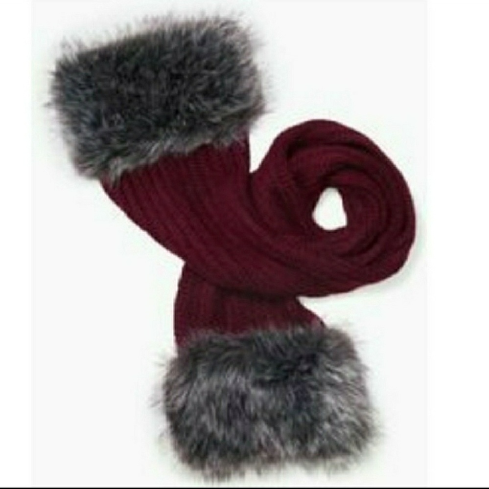 Kate Spade New York Knit Long Scarf Faux Fur Trim